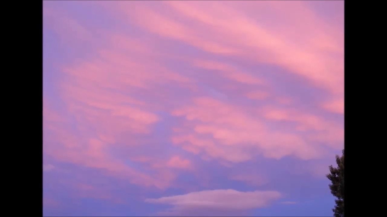 au Havre ; un ciel rouge  avant l'orage