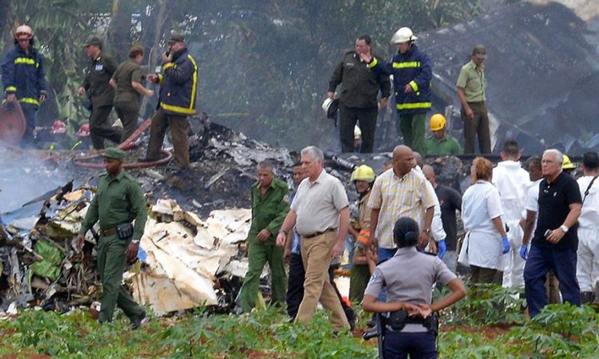Pesawat Cubana de Aviacion Jatuh Saat Lepas Landas