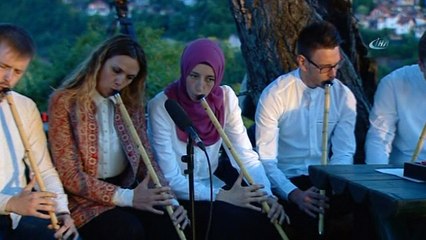 Canlı yayında iftar topu patladı, konuklar 'maşallah' dedi