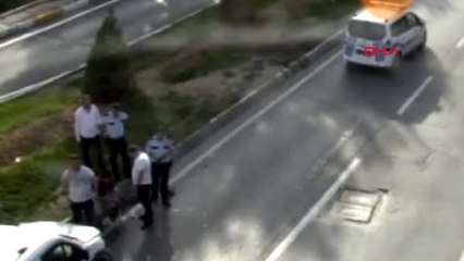 Trafik Kazası Sonrası Levye ve Beyzbol Sopalı Kavga