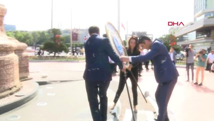 Taksim'de 19 Mayıs Töreni