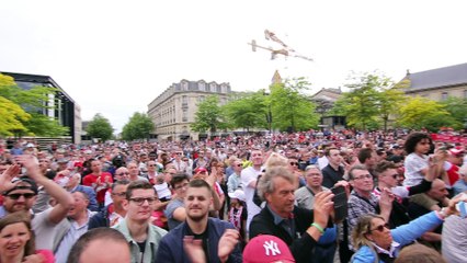 Le SDR joue les prolongations devant la cathédrale !