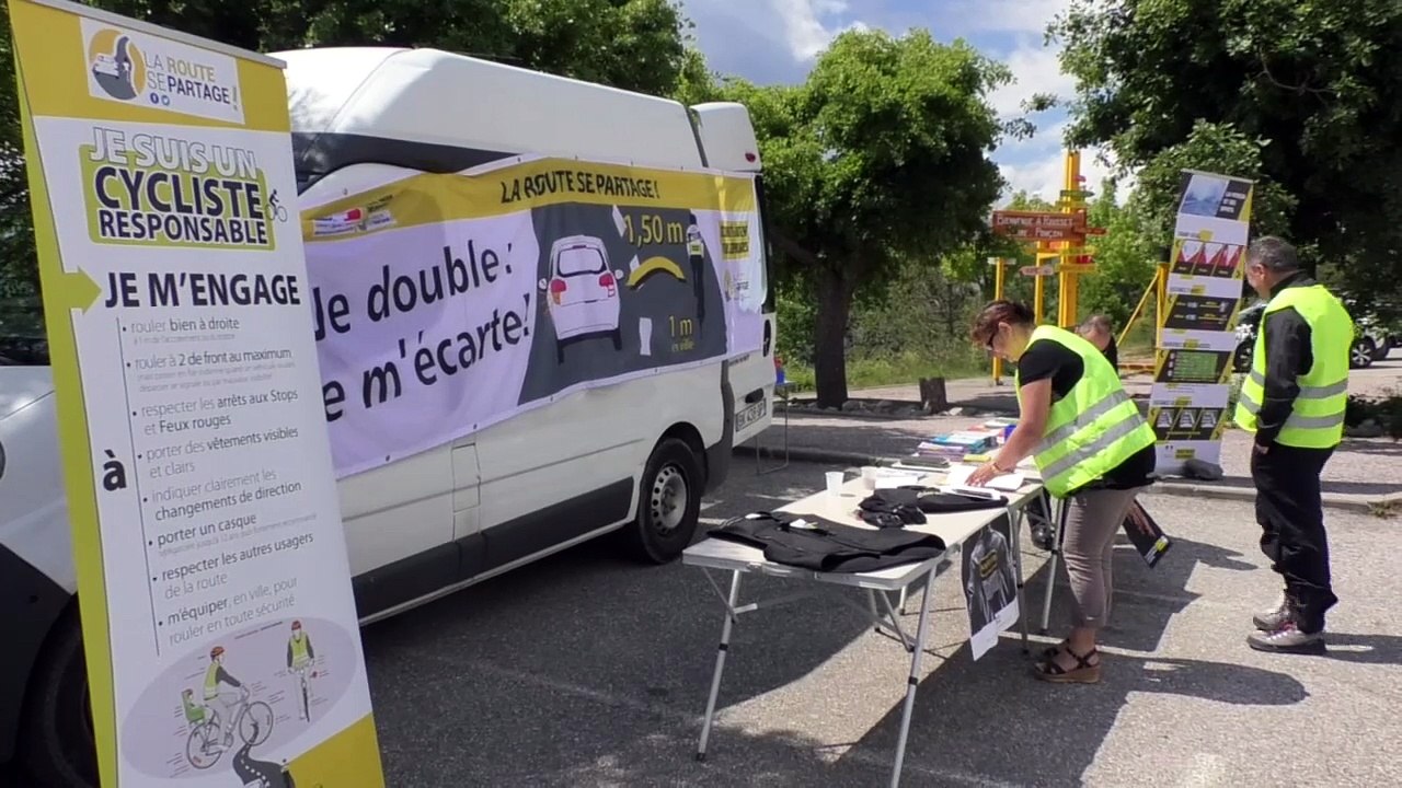 Hautes-Alpes : les motards sensibilisés au col Lebraut sur la conduite en montagne