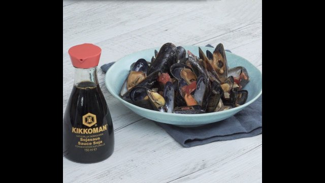 Moules marinières au gingembre, tomates et sauce soja salée - 750g