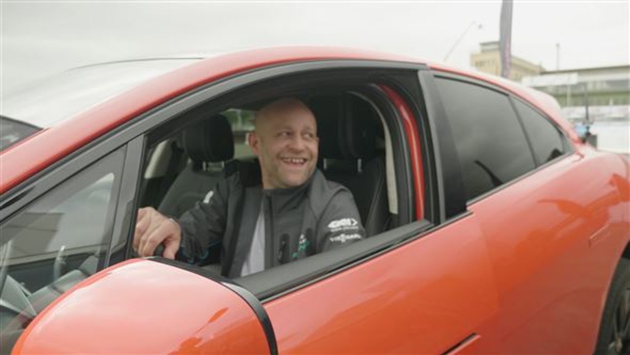 Battle-Familie: Jürgen Vogel im Fahrduell mit Sohn Giacomo