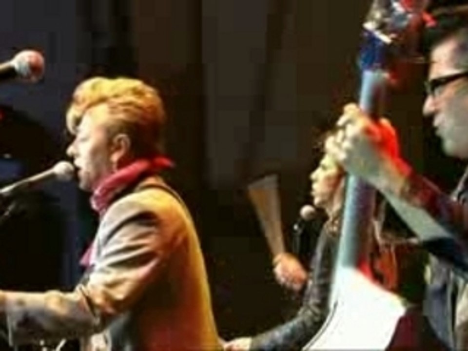 Stray Cats - Rumble In Brighton