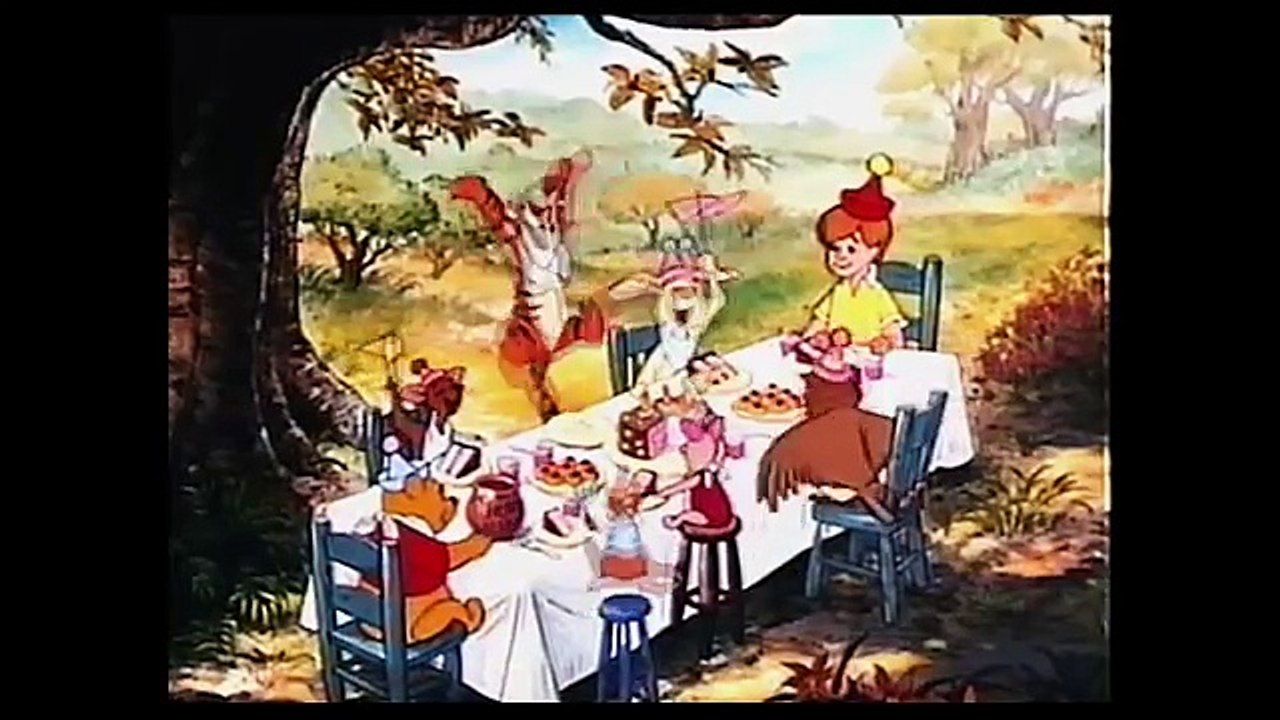 Digitized opening to Winnie the Pooh & Christmas Too! (UK VHS)