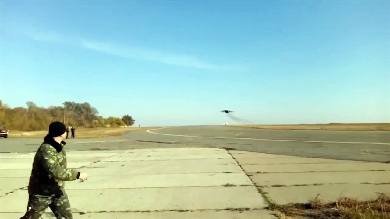 ¡WOOW! Efraín Jesús Rojas y los aviones que han volado bajo en la ciudad