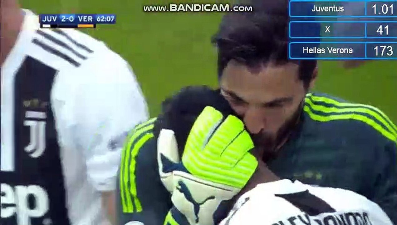 L'adieu en larme de Buffon  à la Juventus ?