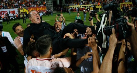 Download Video: Fatih Terim, Devre Arasında Gelip Şampiyonluk Yaşayan Tek Teknik Direktör Oldu