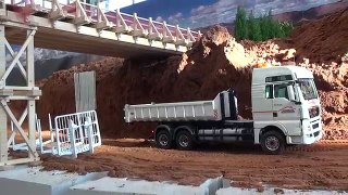 Amazing RC Truck ACTION! MAN! MB Arocs! Rc Dozer Komatsu! Caterpillar! ConstructionWorld!