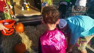 Halloween Trick or Treat Trunk or Treat