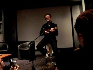 Tais toi mon coeur @ Fnac Bordeaux