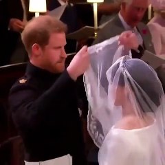 prens harry meghan markle’ın duvağını açıyor