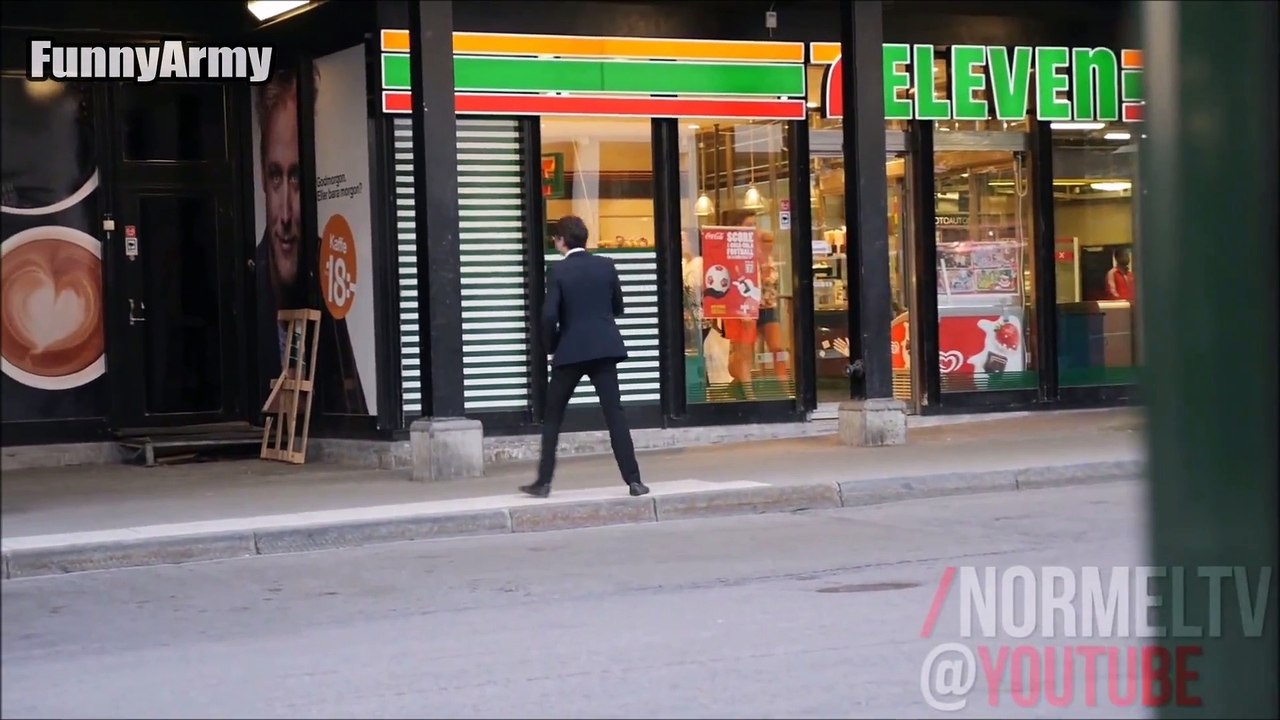 Top Scare Prank - FunnyArmy