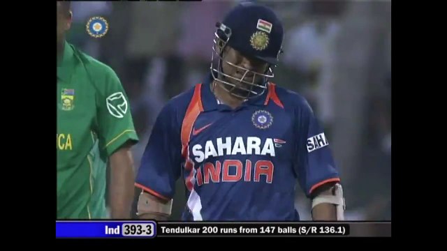 #ThisDay in 2010 the great Sachin Tendulkar became the first batsman to score a double ton in ODI cricket.He faced 147 balls and scored the first double centu