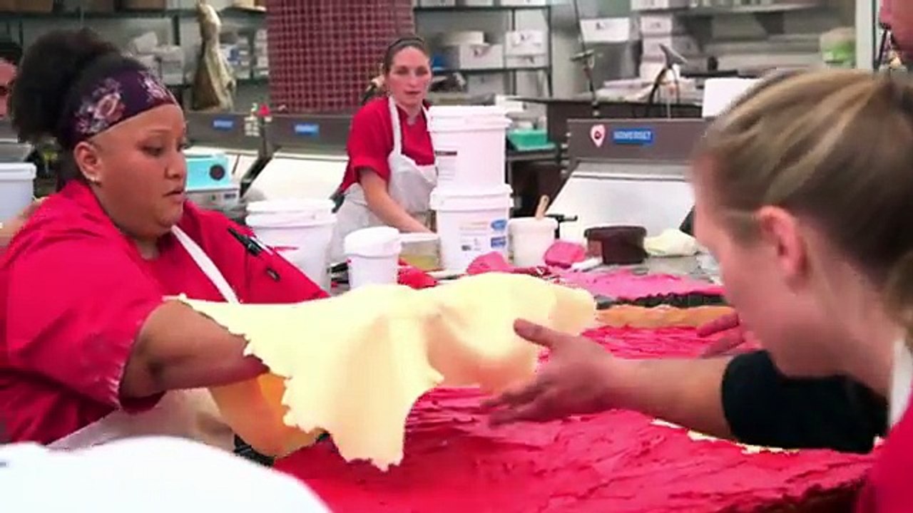 Un pastel estilo pizza margarita | Cake Boss | Discovery H&H