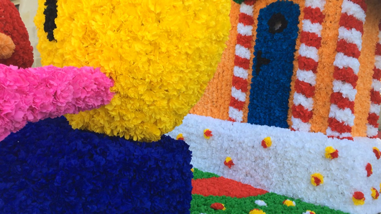 Les chars de la Biennale se rassemblent à l’espace culturel