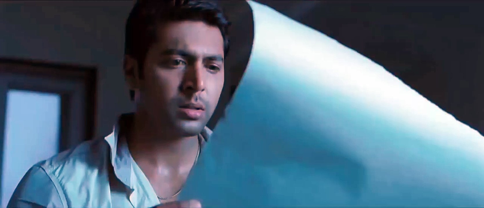 நான் தனியாக அழுதேன் - Sad Whatsapp Status Tamil - Tears in Eyes - I Miss You