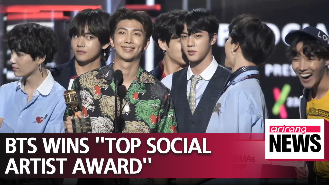 BTS wins "Top Social Artist" award two consecutive years in BBMAs