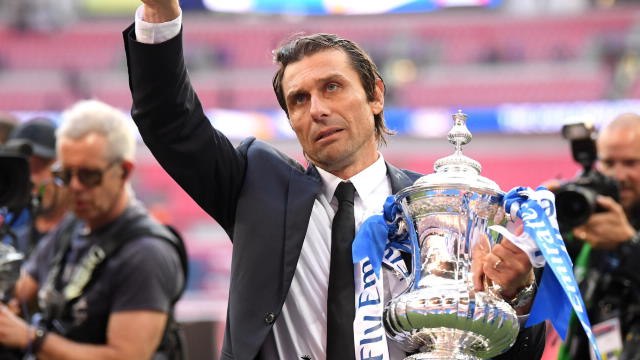 Chelsea's stars have their say on Conte's future