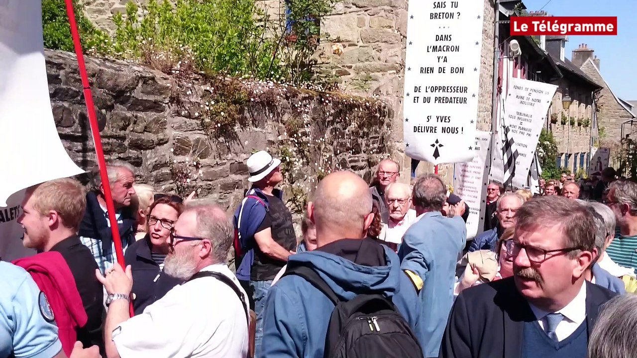 Tréguier (22). Des intrus expulsés de la procession de la Saint-Yves