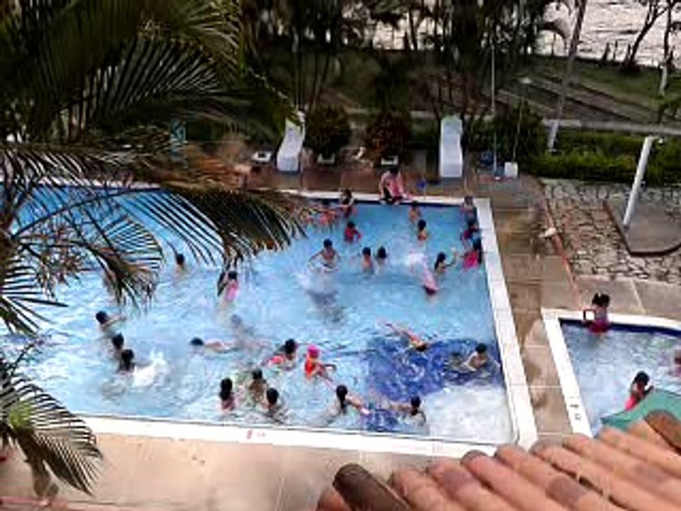 Voyage scolaire bruit Tobia