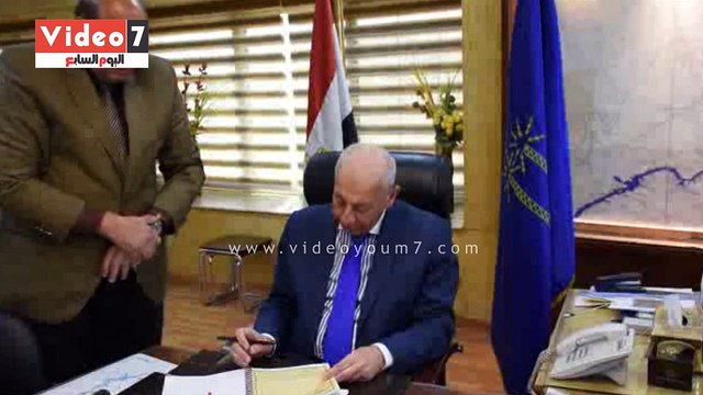 محافظ أسوان يعتمد نتيجة الشهادة الإعدادية بنسبة نجاح 75 %