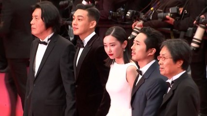 영화 '만비키 가족' 황금종려상...'버닝' 2관왕 / YTN