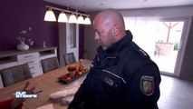 Spray auf die Polizisten! Was hat ein gebrauchtes Kondom damit zutun? | Auf Streife | SAT.1 TV