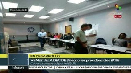 Venezuela: candidato Reinaldo Quijada ejerce su derecho al voto