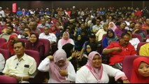 #pekan Majlis Berbuka Puasa bersama Datuk Seri Najib Razak di Perkarangan Seri Kenangan, Pekan, Pahang, selepas beliau merasmikan mesyuarat UMNO Bahagian Pekan