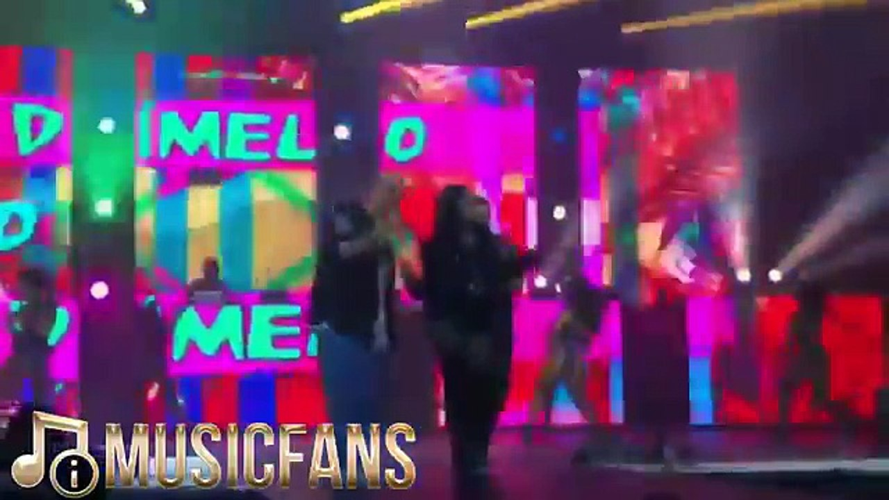 Natti Natasha MOLESTA con Bad bunny por DESCONTROLARSE Bailando "Dura Remix"