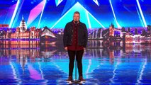 Gruffydd wows with OUT OF THIS WORLD vocals and bags a GOLDEN BUZZER!