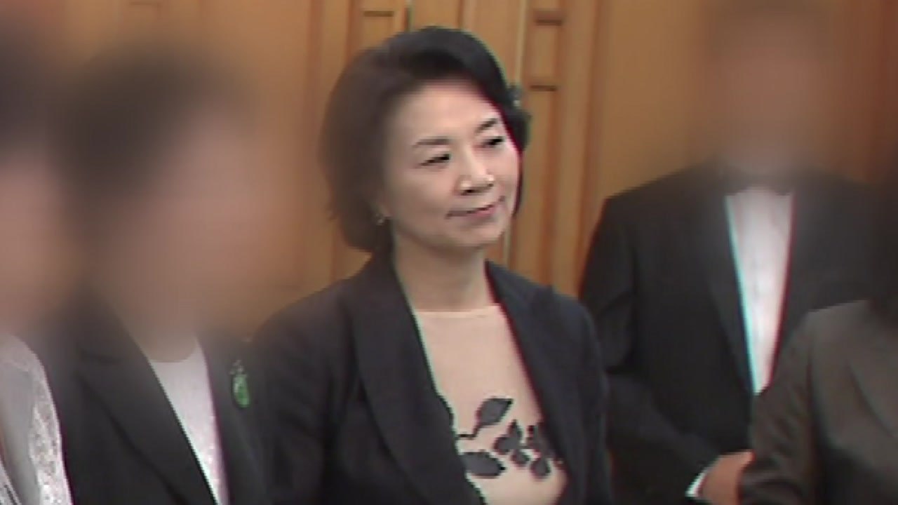 경찰, '갑질 폭행' 이명희 오는 28일 오전 소환 / YTN