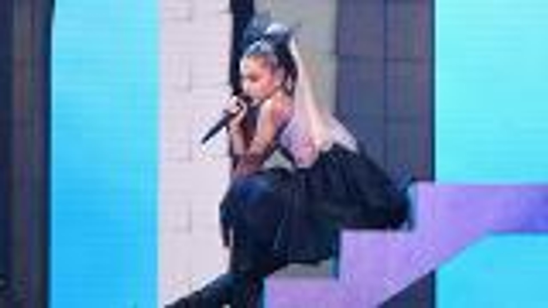Ariana Grande Opens the Billboard Music Awards With Performance of 'No Tears Left to Cry' 