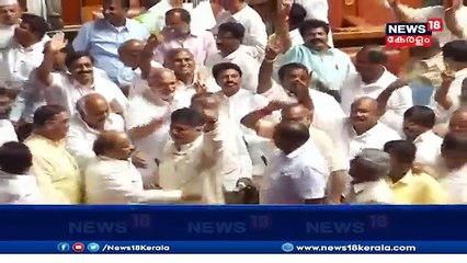 യദ്യൂരപ്പയുടെ രാജിയില്‍ ആഹ്ലാദം പ്രകടിപ്പിച്ച് കോണ്‍ഗ്രസ്- JDS സഖ്യം; സഭയില്‍ ആഘോഷം
