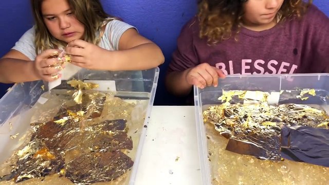 MIXING 200 GOLD LEAF FOILS INTO 4 GALLONS OF GIANT CLEAR SLIME!