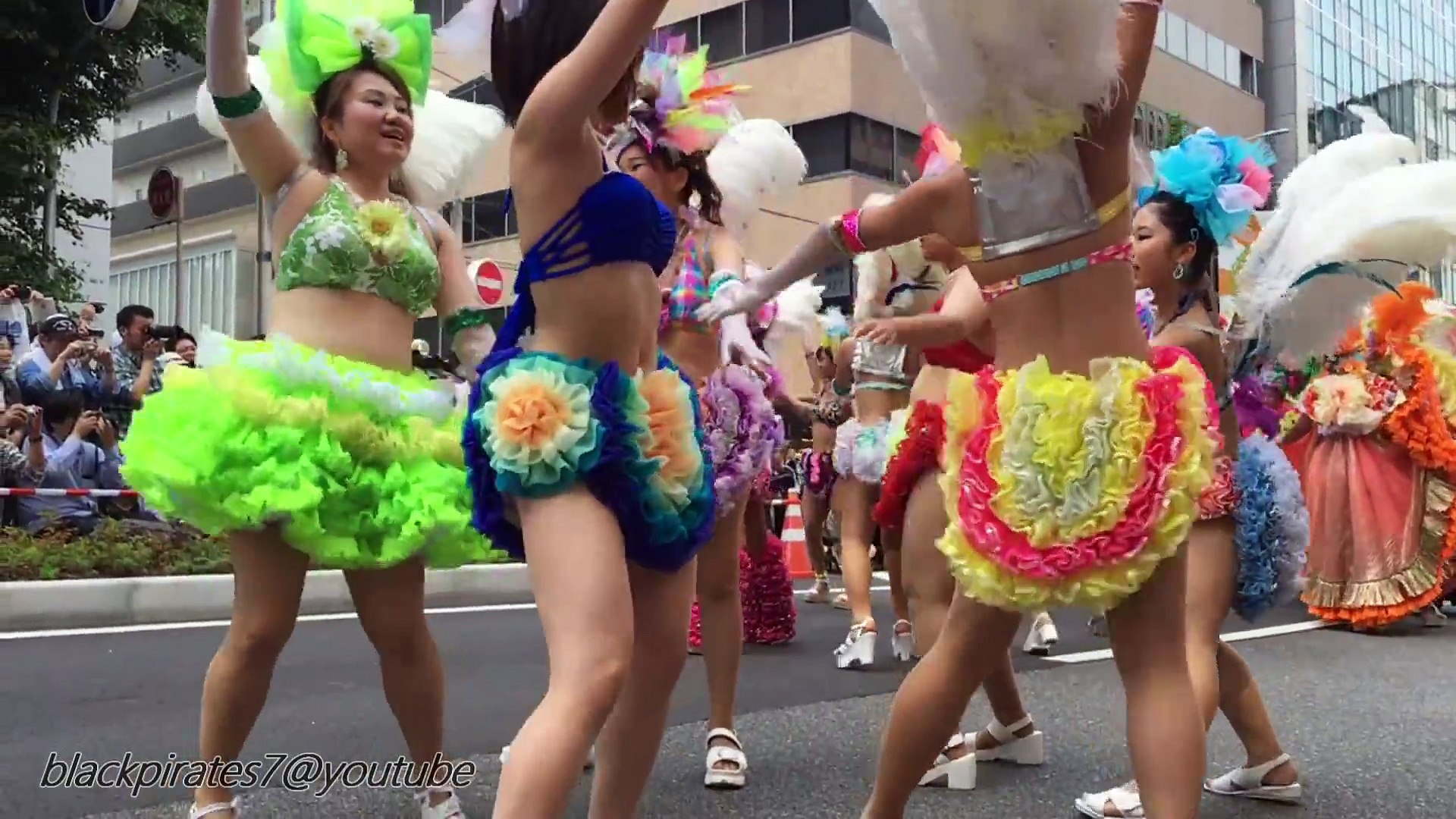 華やかな神戸サンバチーム 神戸まつり17 Samba Carnival サンバカーニバル 2 Video Dailymotion
