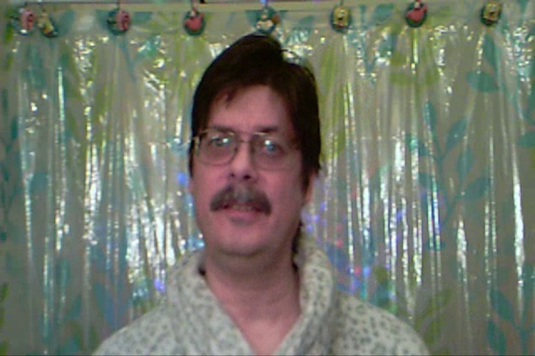 2063 . THE KOLA BEAR, THE KANGAROO, AND THE WOMBAT, ARE ALL RELATED TO THESE? AND NO THERE NOT BEARS.