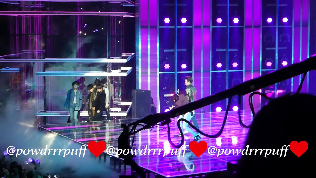 HD FANCAM - BTS - Fake Love - Live @ US Awards Show