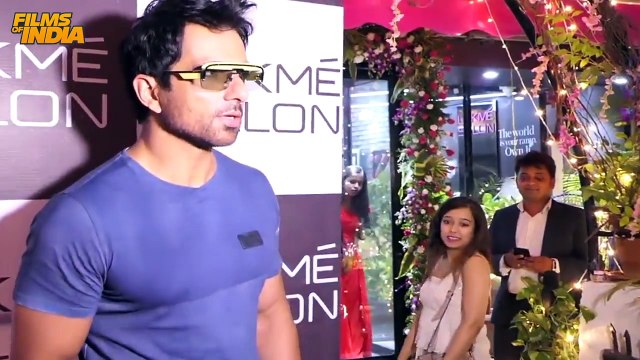 UNCUT - Lakmé Salon Launched its 42nd Salon in Mumbai at Yari Road by SONU SOOD