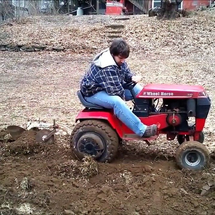 Well and the worker