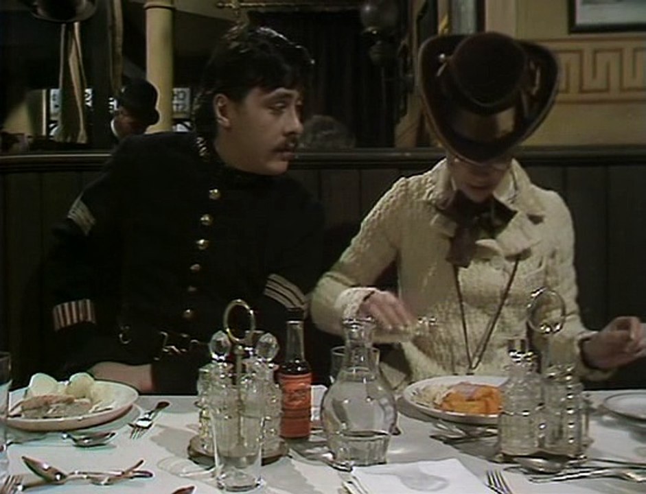 The Rivals of Sherlock Holmes  S02E01