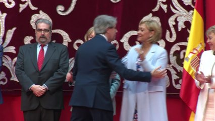 Garrido jura el cargo de presidente arropado por el PP