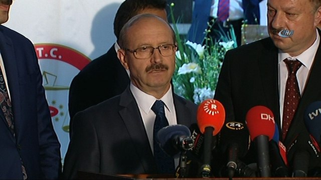 Aday listelerini YSK'ya teslim eden AK Parti ve İYİ Parti'den açıklama