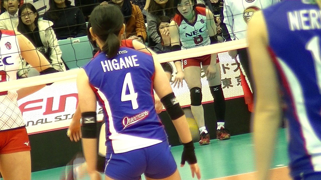 比金桃子選手(Momoko Higane)トヨタ車体クインシーズ【女子ﾊﾞﾚｰﾎﾞｰﾙVﾌﾟﾚﾐｱﾘｰｸﾞﾌｧｲﾅﾙﾗｳﾝﾄﾞ2017-2018】2018.2.24川崎市とどろきアリーナ