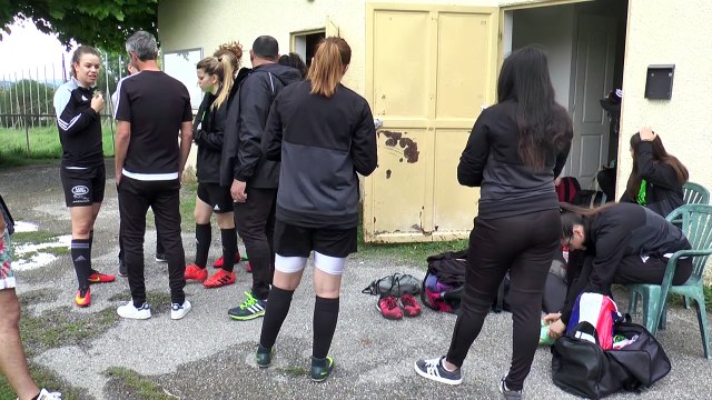 Alpes-de-Haute-Provence : Et si on se mettait au foot les filles ? Rencontre avec l'équipe de foot féminine de Sainte-Tulle-Pierrevert
