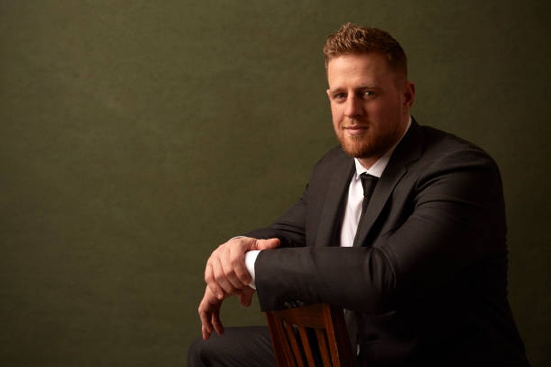 Houston Texans' J.J. Watt to Help Pay for Santa Fe Funerals