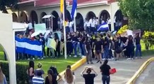 Colegio Alemán hoy por la mañana en protesta sobre la situación del país.